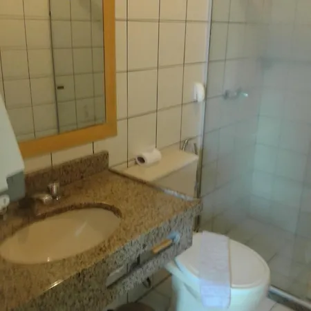 - Mansa 1 E 2 Qtos Apartamento 3*