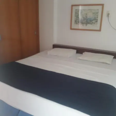 - Mansa 1 E 2 Qtos Apartamento Fortaleza (Ceara)
