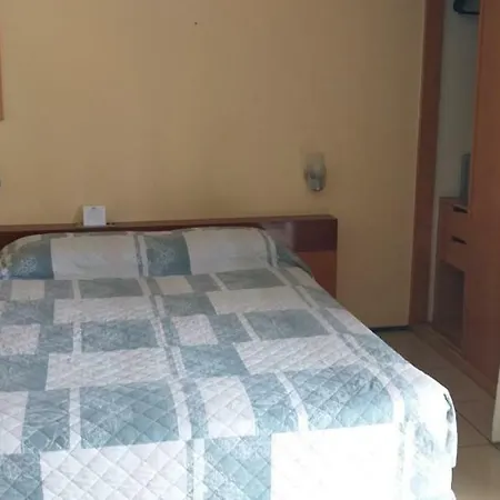 - Mansa 1 E 2 Qtos Apartamento